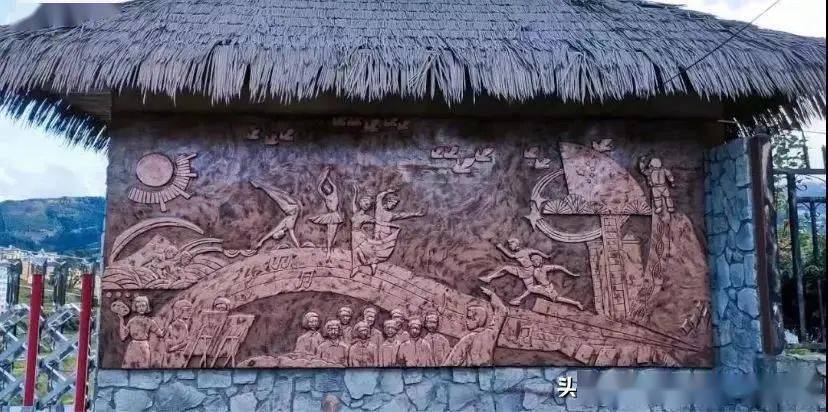 红河州绿春县哈尼族宗教圣地这里,千年哈尼梯田,千年临安古城,千年