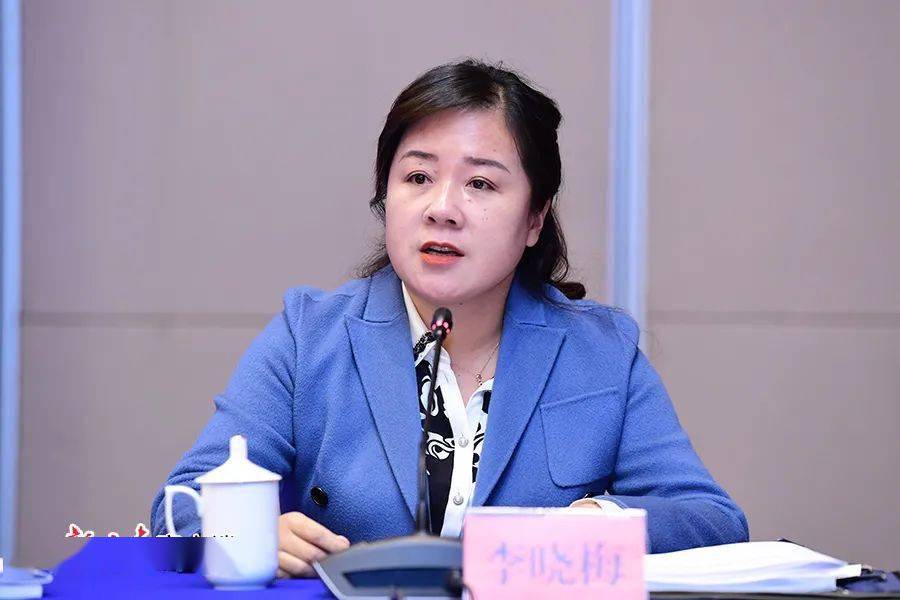 甘肃田地白家食品有限责任公司董事长 李晓梅李晓梅:我叫李晓梅,是