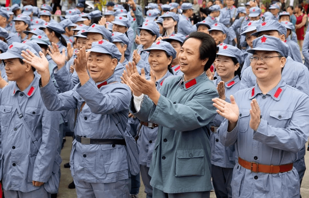 穿越了武平这个村惊现300人红军大部队