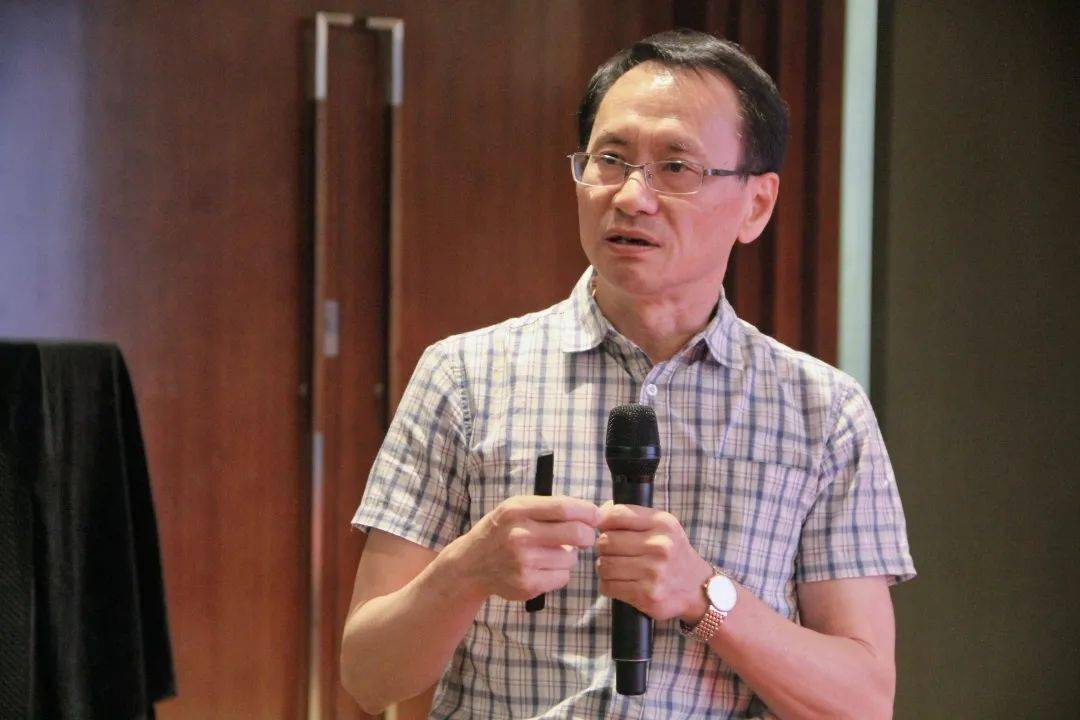 全力以赴共创伟业傲农集团养猪产业2020年育肥配套工作会议在厦召开