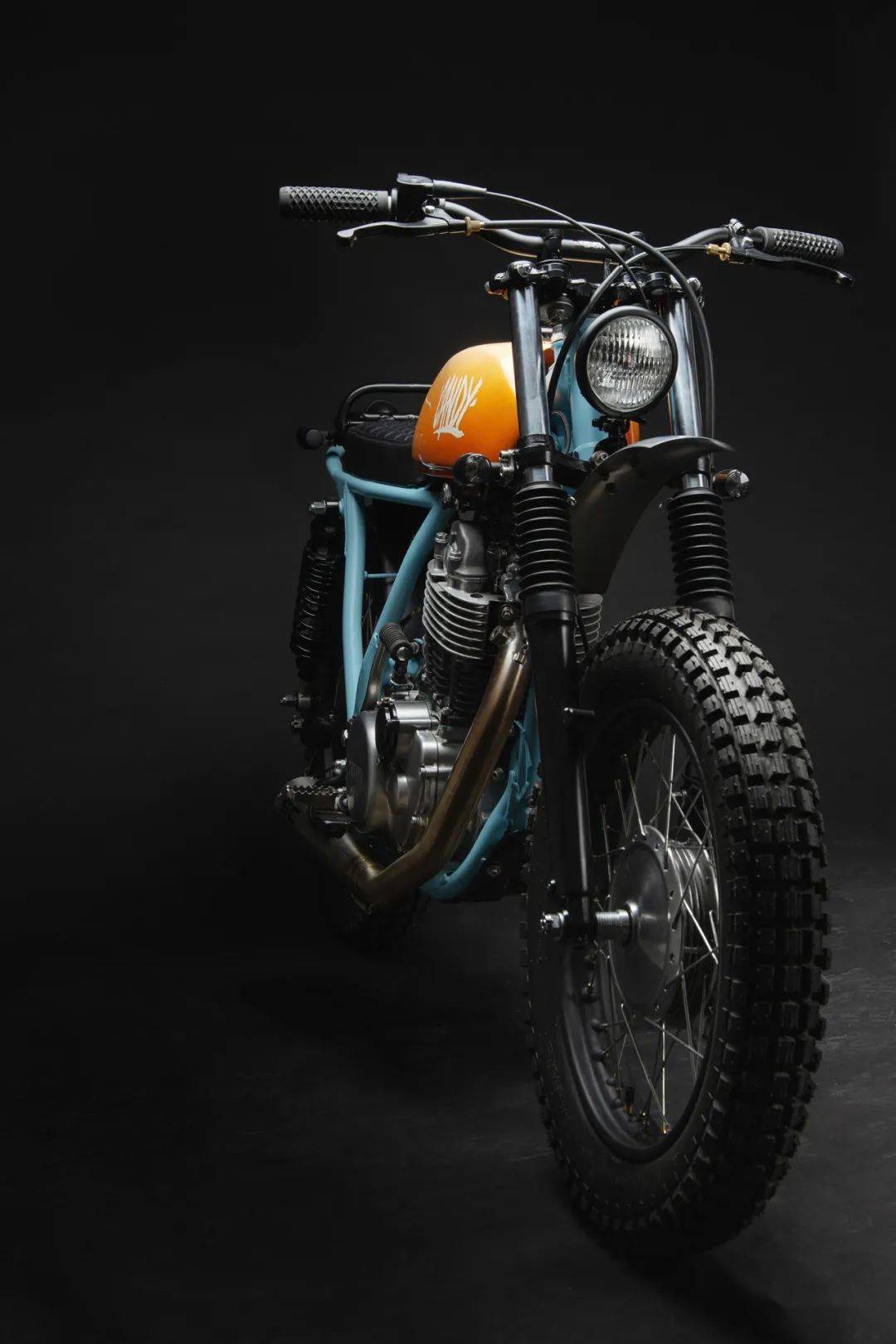 雅马哈sr500改装:让城市骑行多一抹色彩