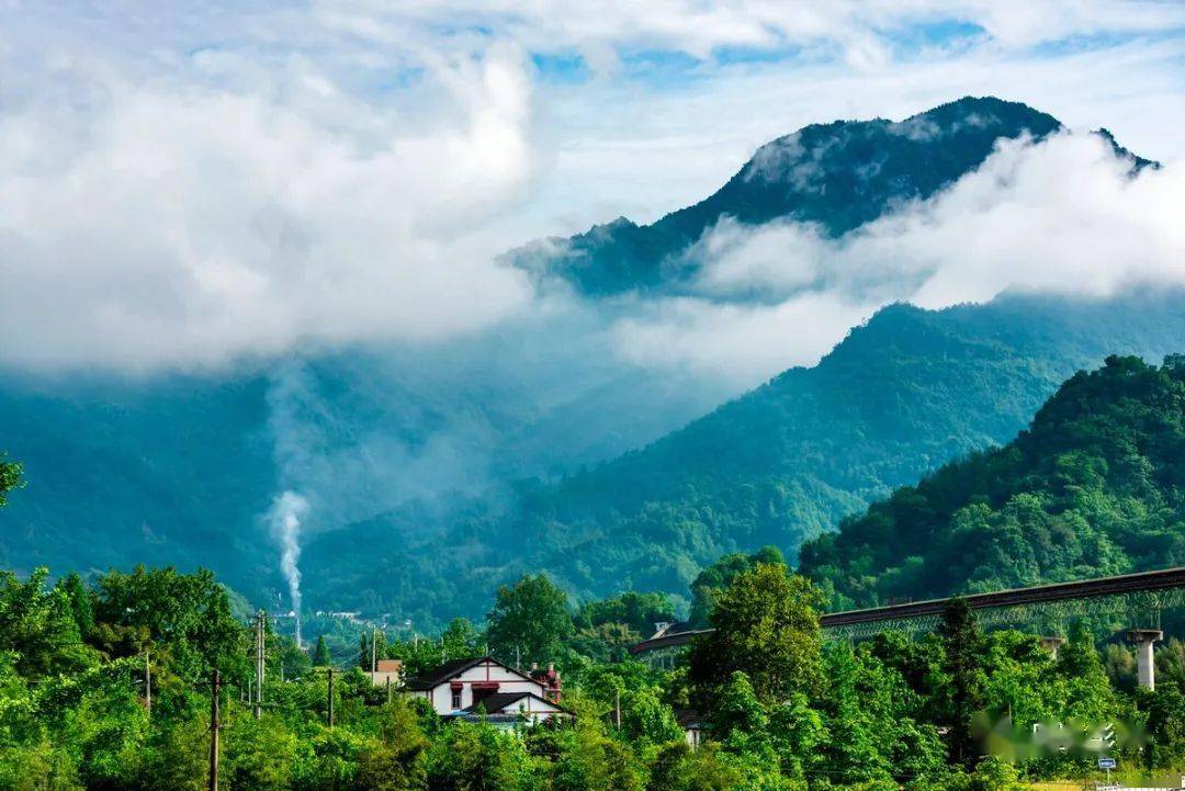 合川白鹿山图片