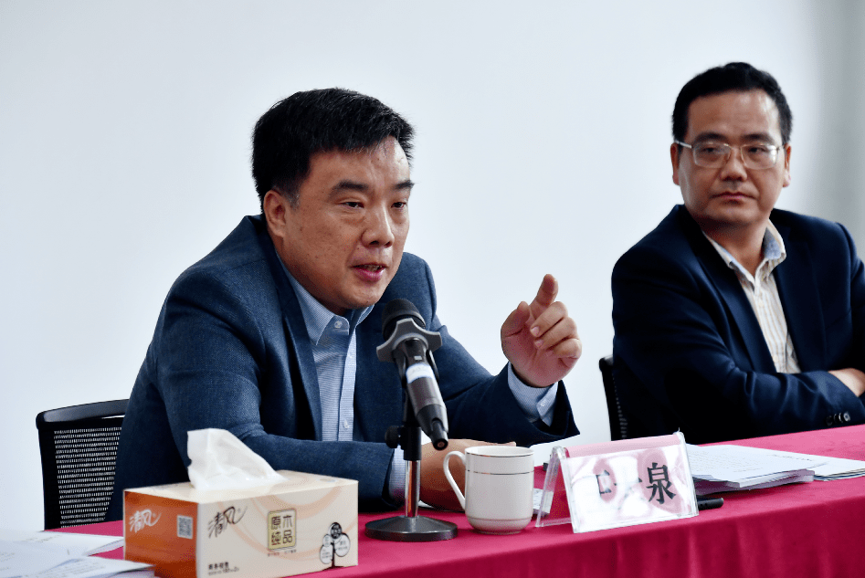 教育部政策法规司副司长王大泉来义调研