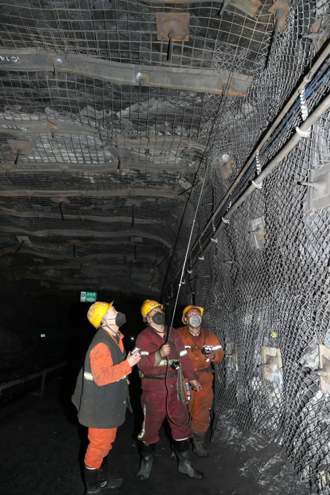 【图片新闻】同忻煤矿公司开展安全隐患排查活动