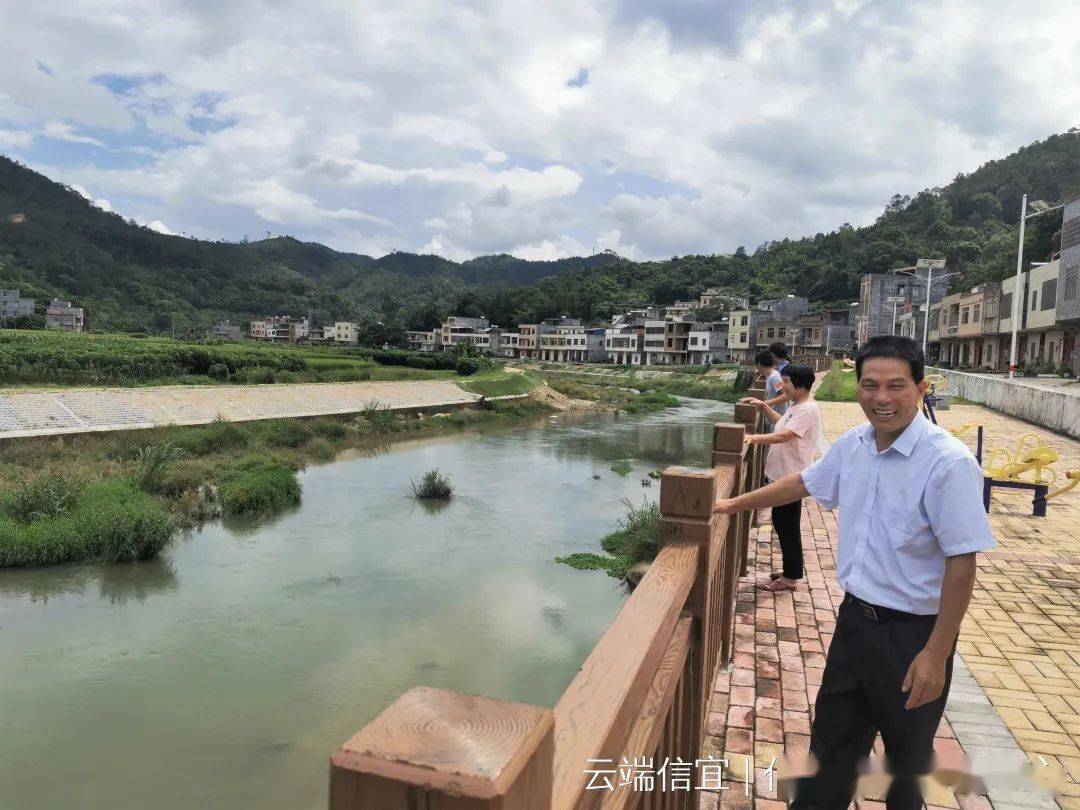 信宜合水碧水蓝天景色宜人好靓