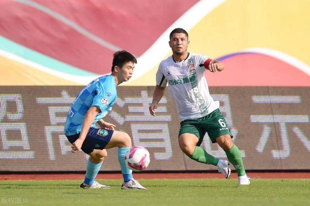 天山雪豹全力以赴打好第二阶段保级战