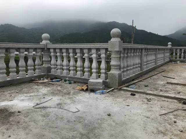 别墅石材栏杆案例一起来看看