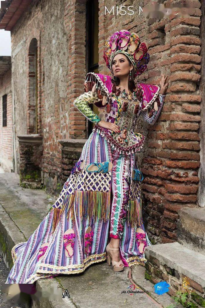 墨西哥女性传统服饰图片