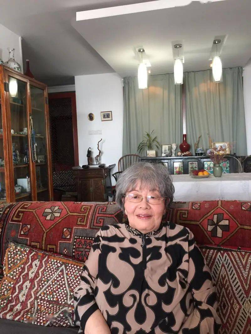 真正的名媛不言富贵饱享诗书访文洁若陈小滢两位先生