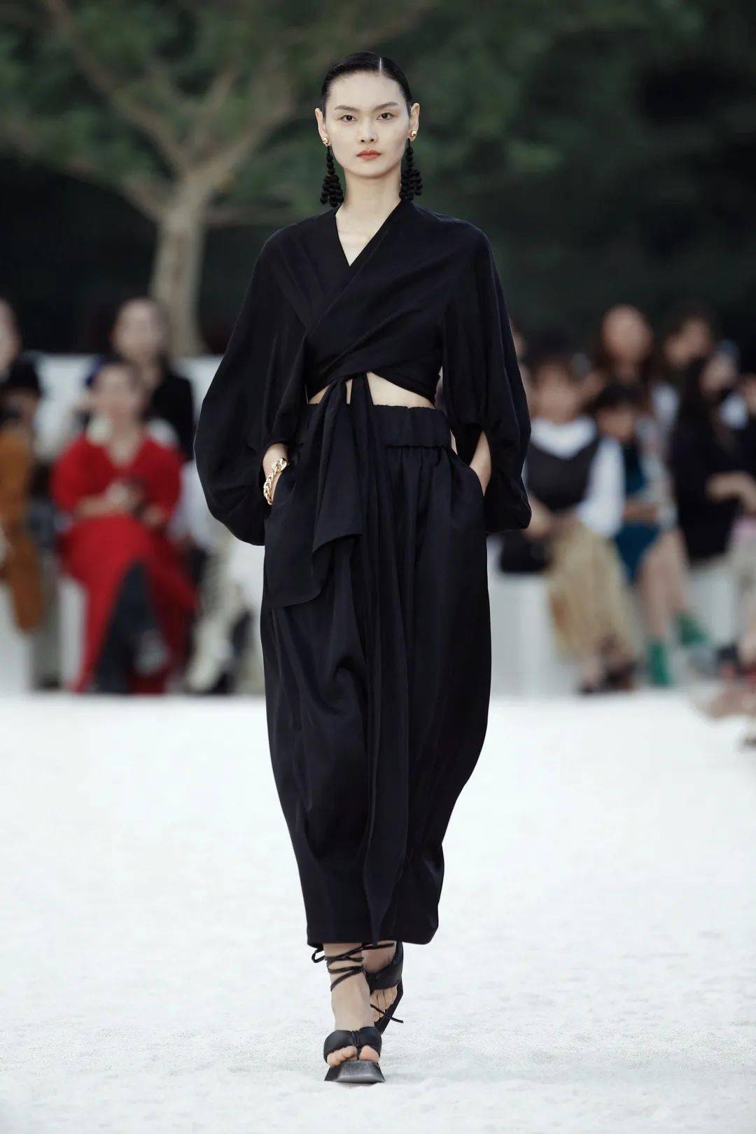 深圳时装周zhuchongyun2021春夏系列发布秀回顾