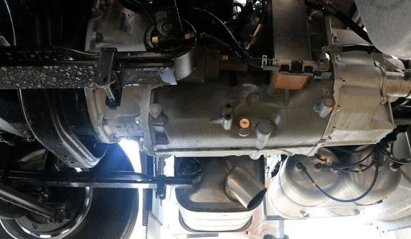 9日刚提了东风天龙kx国六600马力车型,在使用龙擎dt14变速箱的天龙kx