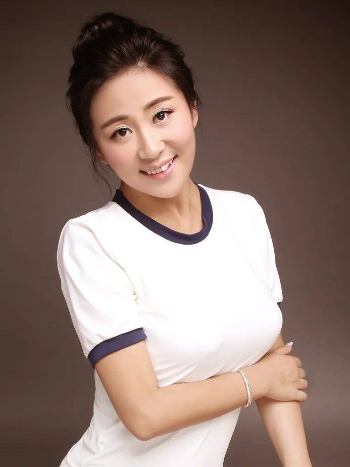 这场听众见面会戏曲广播主持人要给您一个大惊喜就说约不约