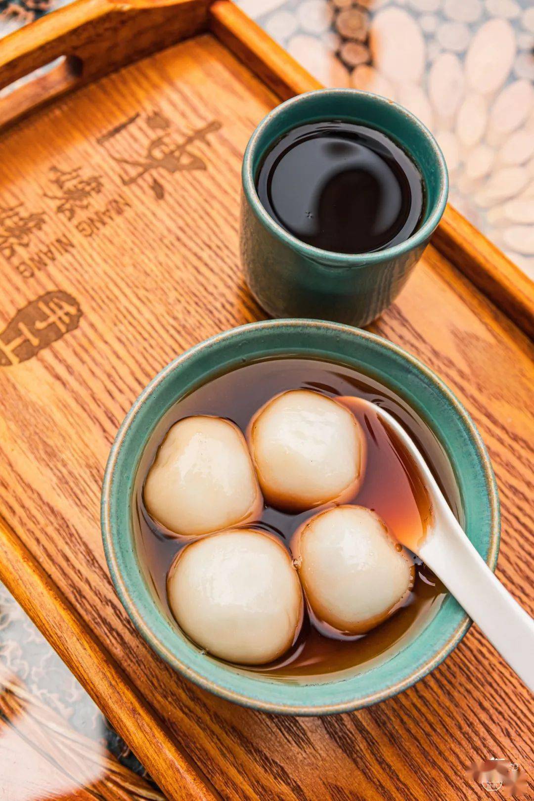 入冬的第①碗大馅汤圆可以安排了