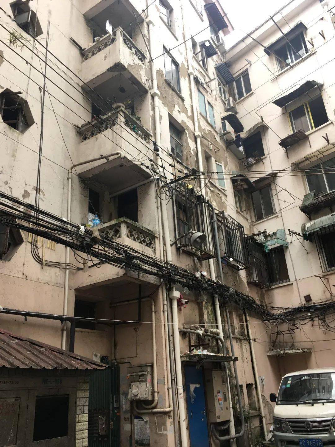 曹杨五村南岭园__改造后▼改造前▼普陀四村24-25号征收后▼征收前▼