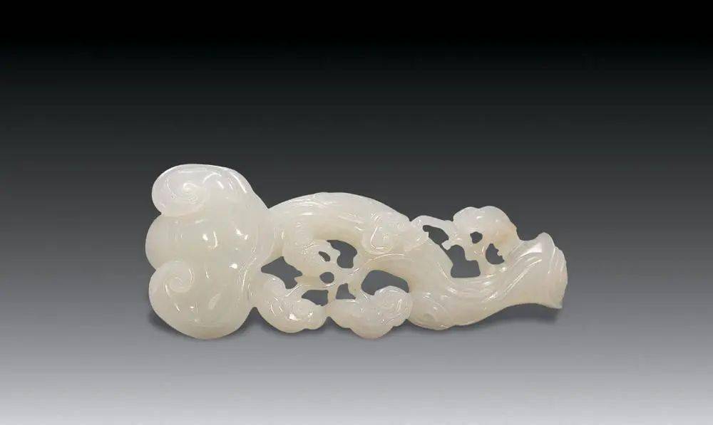 时过境迁,在明清时期,玉如意,彻底成为寄托美好的吉祥之物,皇帝赠礼