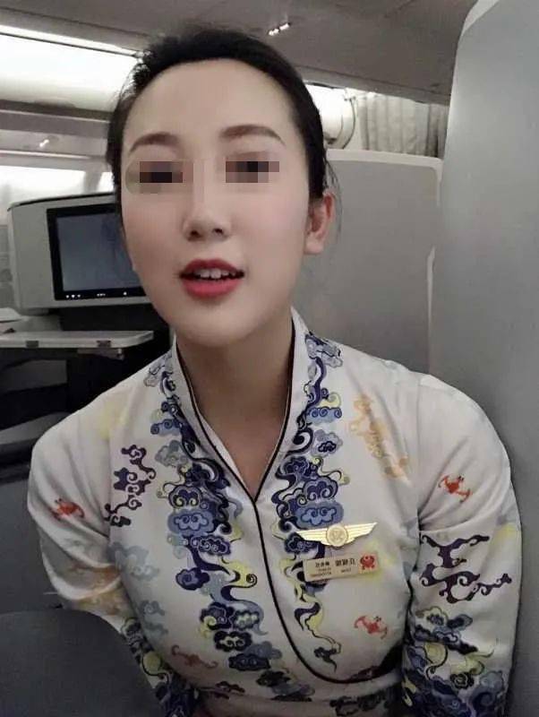 海航空姐庄yy与已婚富豪谈婚论嫁后又出轨男同事