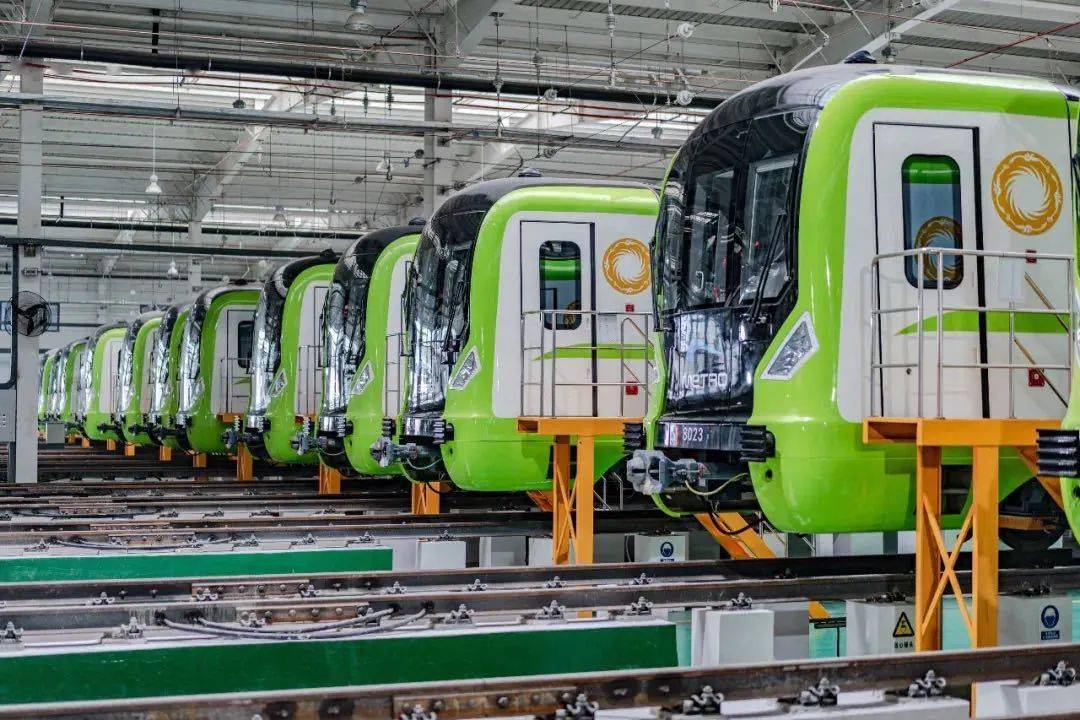 年底即将开通的8号线沿线藏了多少秘密