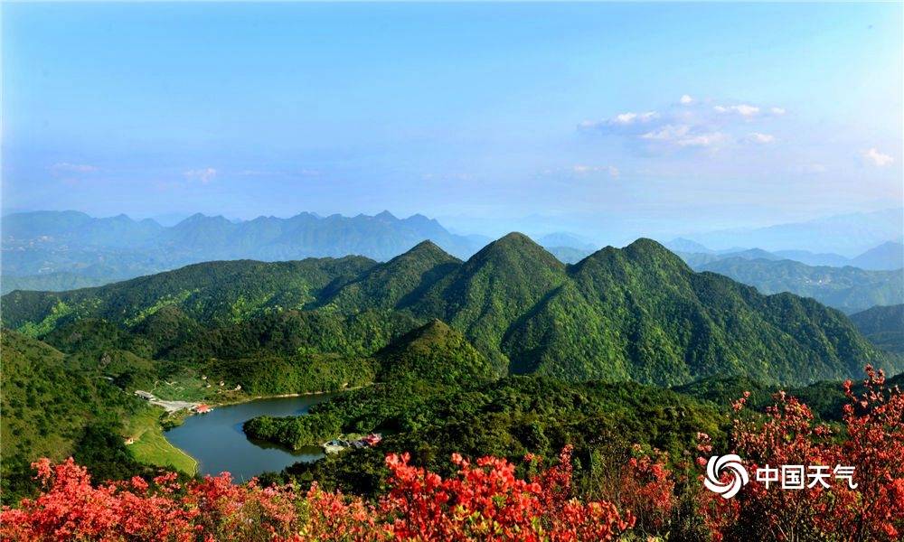 鸟瞰福建大田象山02云烟飘渺宛如世外桃源