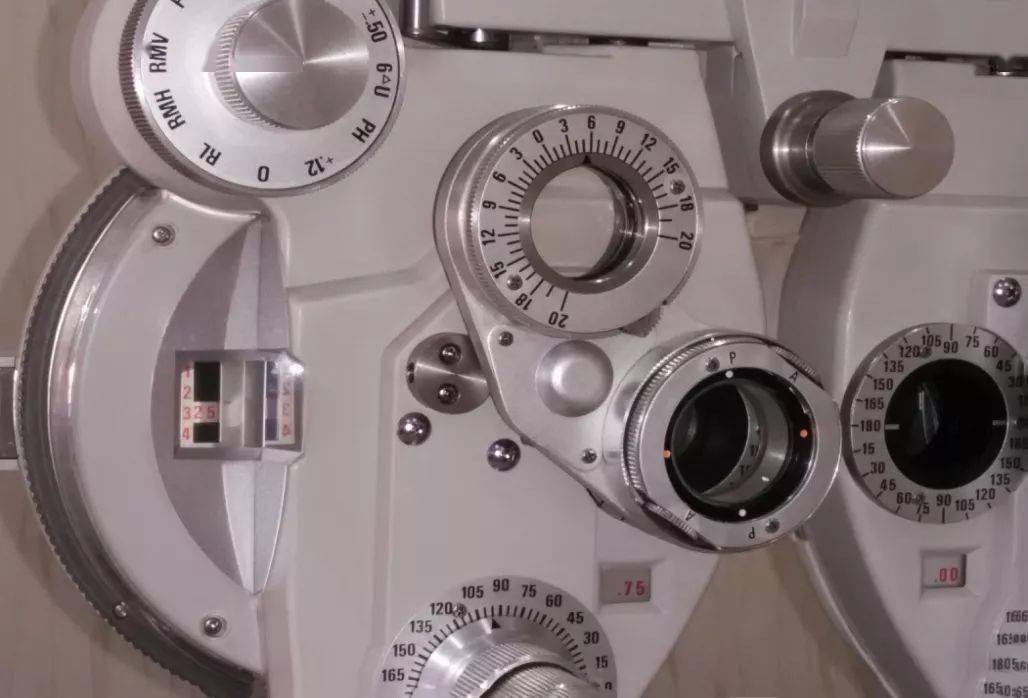 眼视光学十八个验光小经验