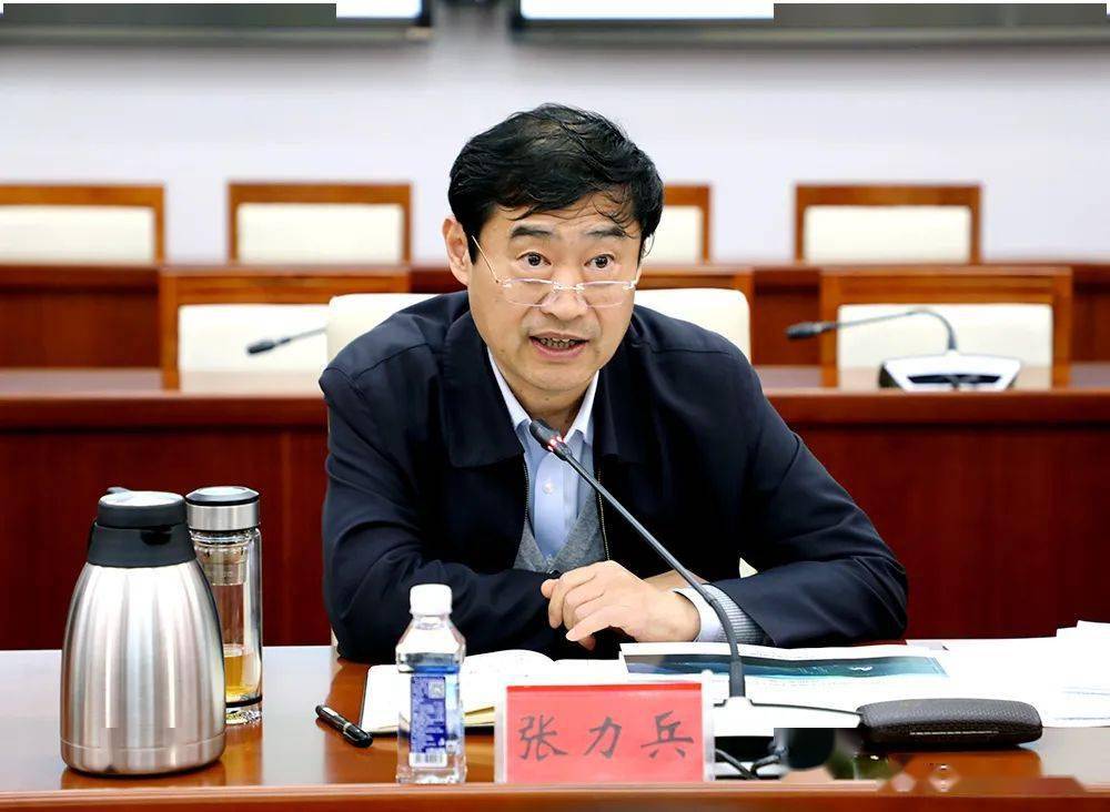 我区召开十四五规划纲要草案初稿专题汇报会