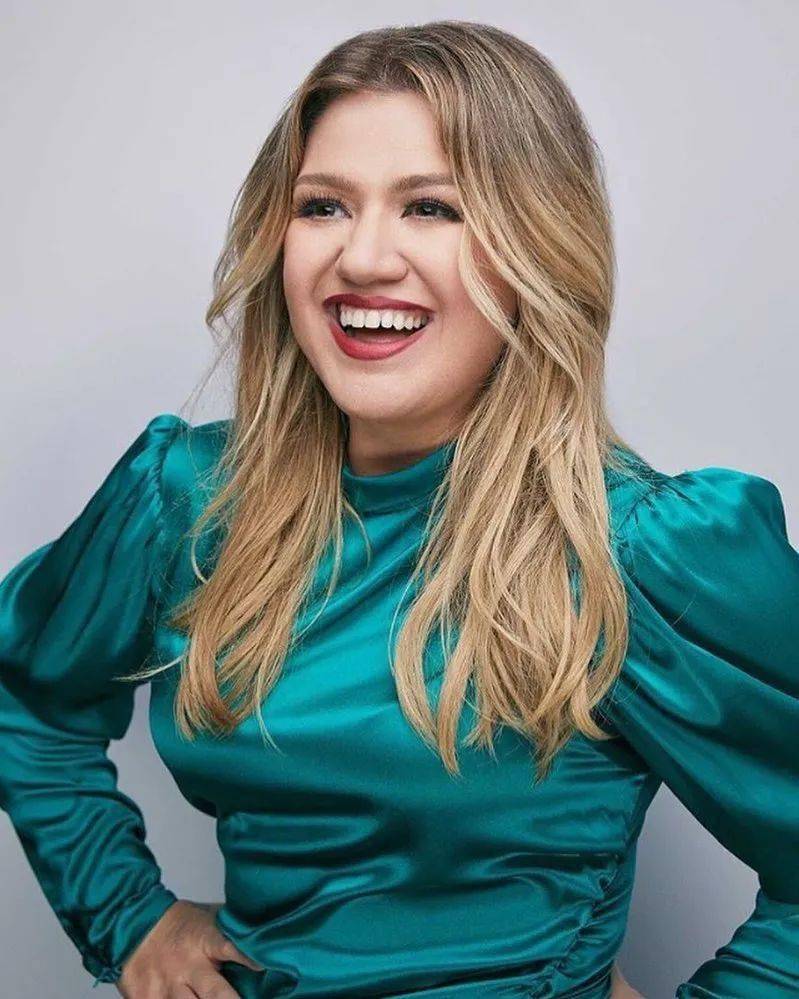 新一季《艾伦秀》收视暴跌无力回天,新的supreme浮出水面?