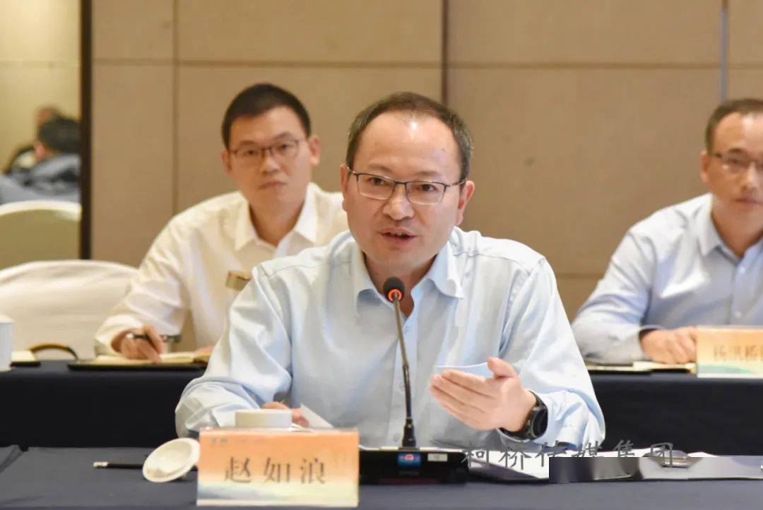 区领导马忠伟,马亦忠和江山市领导王光华,刘明鹤,郭林将参加会议.