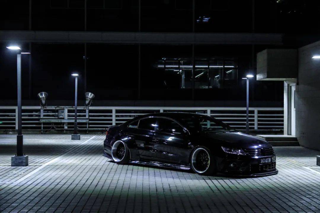 黑武士宽体姿态cc,谁能经得住它的美?