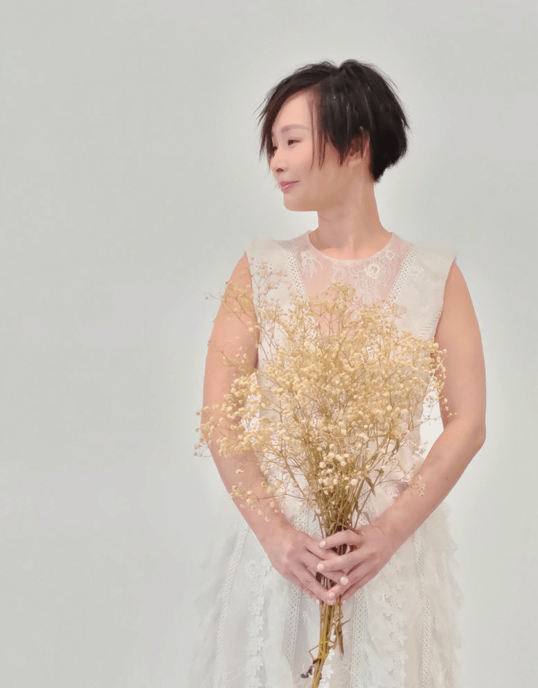 唱片丨独乐乐,何芸妮全新专辑《河‧云‧泥》_winne