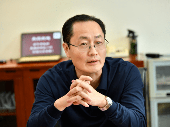 倚靠竹海粮仓引领绿色人居福建南平市袁超洪市长一行莅临圣象集团总部