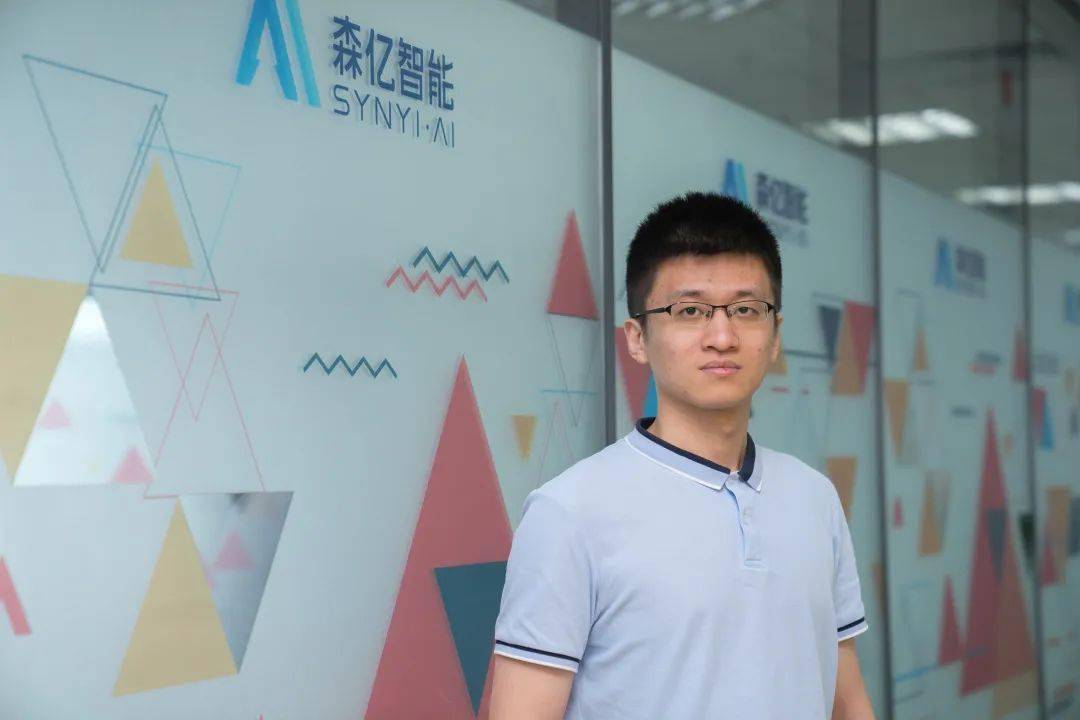 图|张少典 摄于2019年数据标准化问题是人工智能在医疗领域落地遇到的