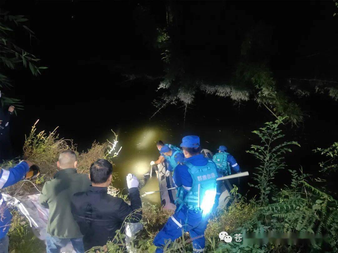 他的尸体在苍南被找到才42岁