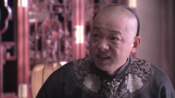 铁齿铜牙刘全说话一惊一乍吓得和珅水撒一桌子被训斥