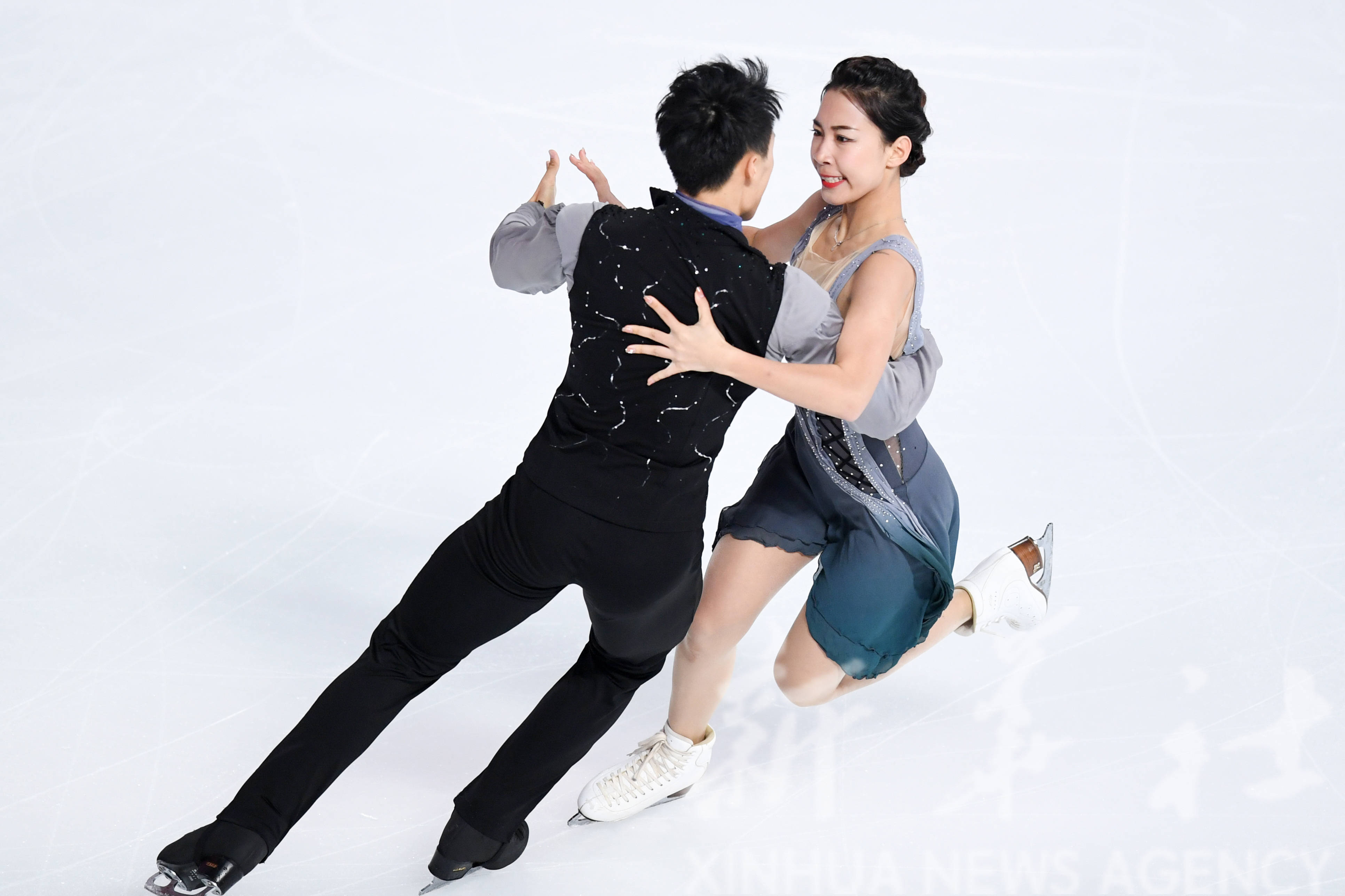 花样滑冰——中国杯：宁婉棋/王超获冰舞季军-搜狐大视野-搜狐新闻