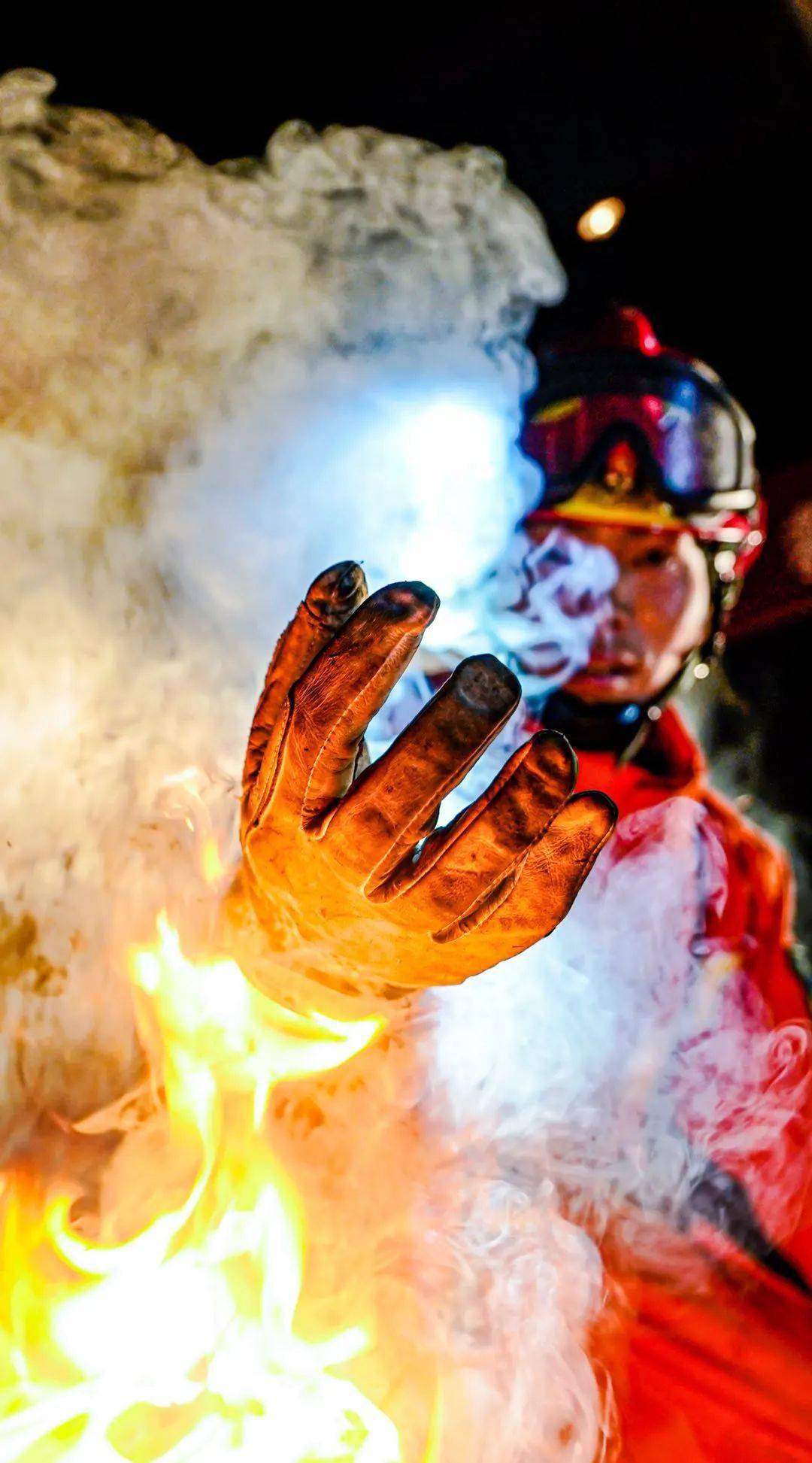 在训词引领下青海消防举办践行训词精神担当神圣使命主题书法美术摄影