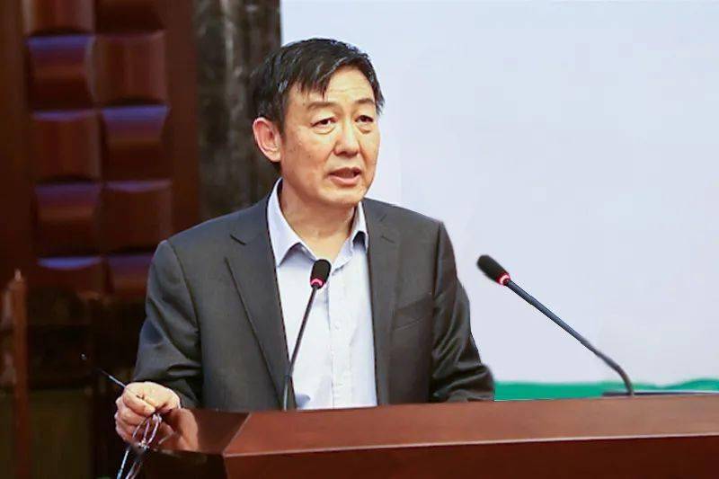 能源集团党委书记,董事长李希勇,内蒙古地质矿产(集团)党委书记,董事