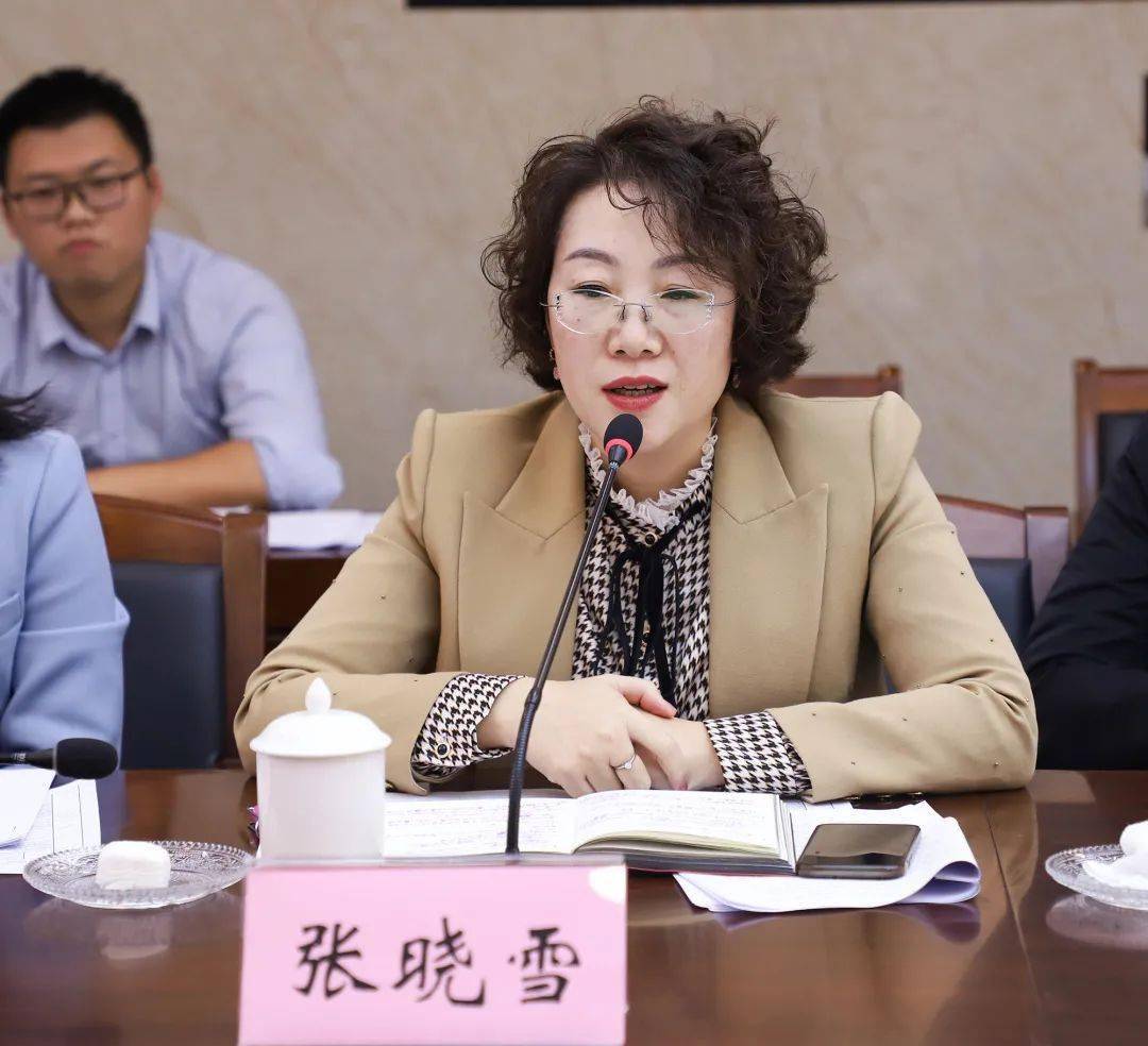 蔡艳在婺城区"十四五"规划编制工作企业界座谈会上强调: 政企同频共振