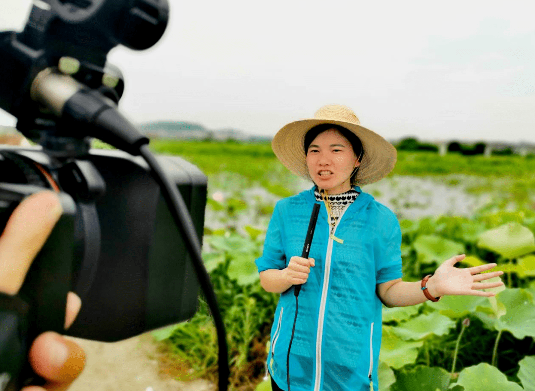 记者节|我们在路上_工作