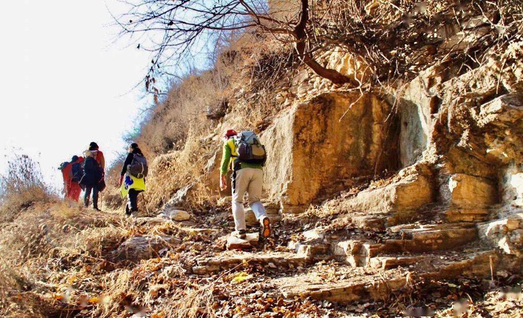 山野户外山间访古61深秋觅红三合庄咔嚓古道瓦沟村一日登山徒步穿越