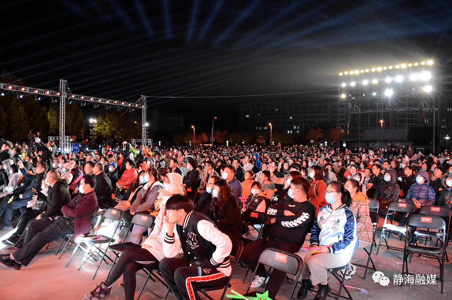 静海公众号来来来快看整段的万达无人机表演视频