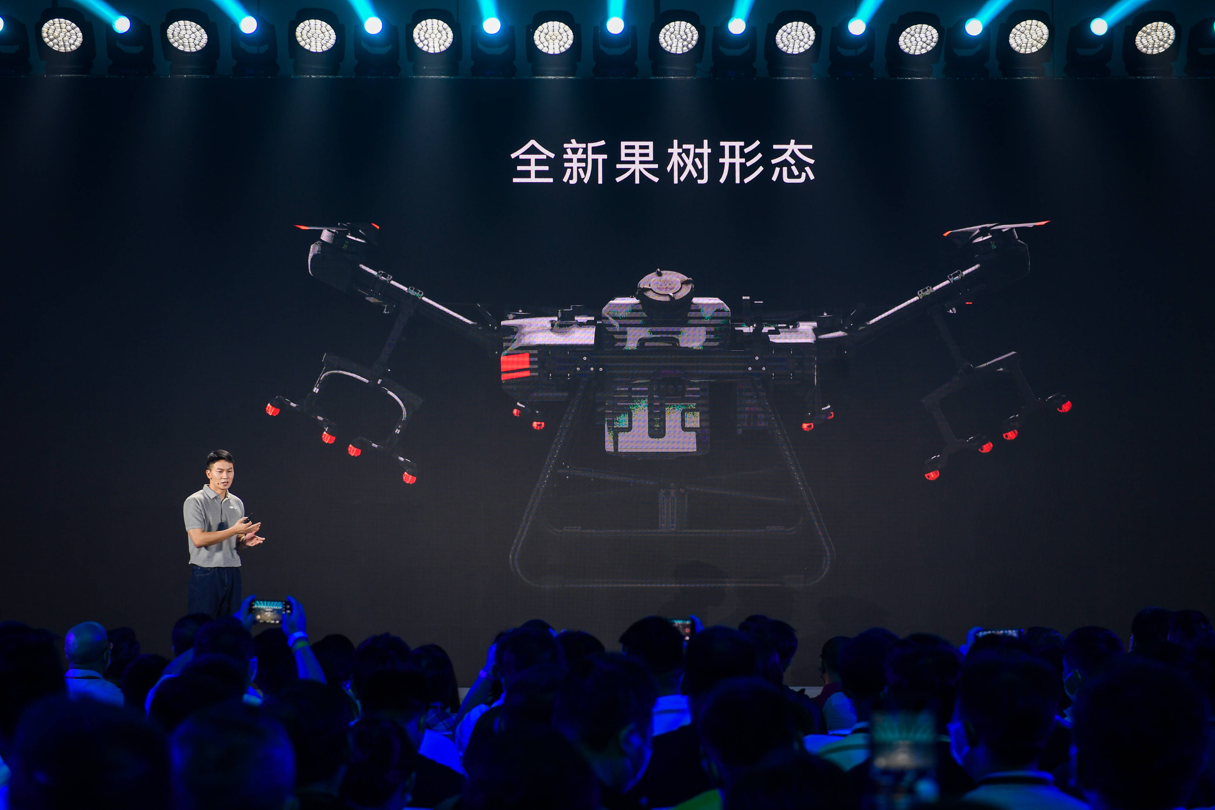 大疆农业发布植保无人机t30t10