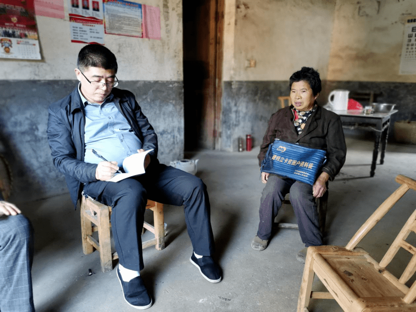 局领导班子成员江余生,王永忠,朱悦先,市委巡察组副组长邓序招