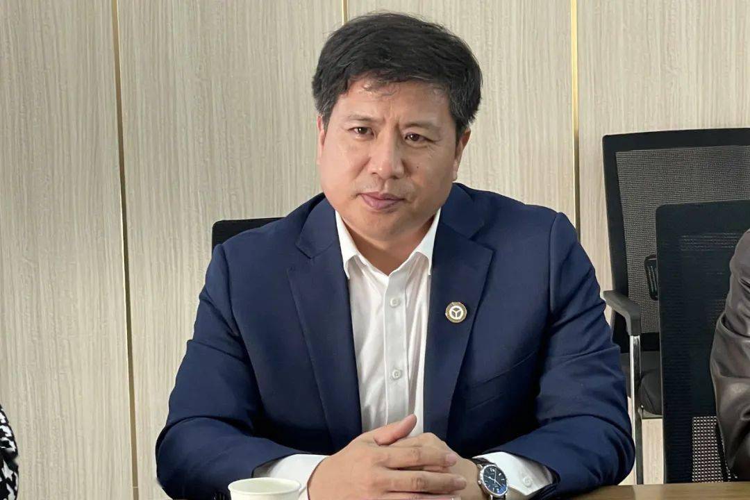 盈科青岛律师团队前往青岛产融中心参观交流