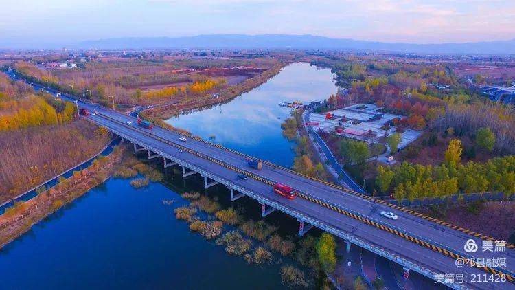 看祁县昌源河国家湿地水天一色景色壮美