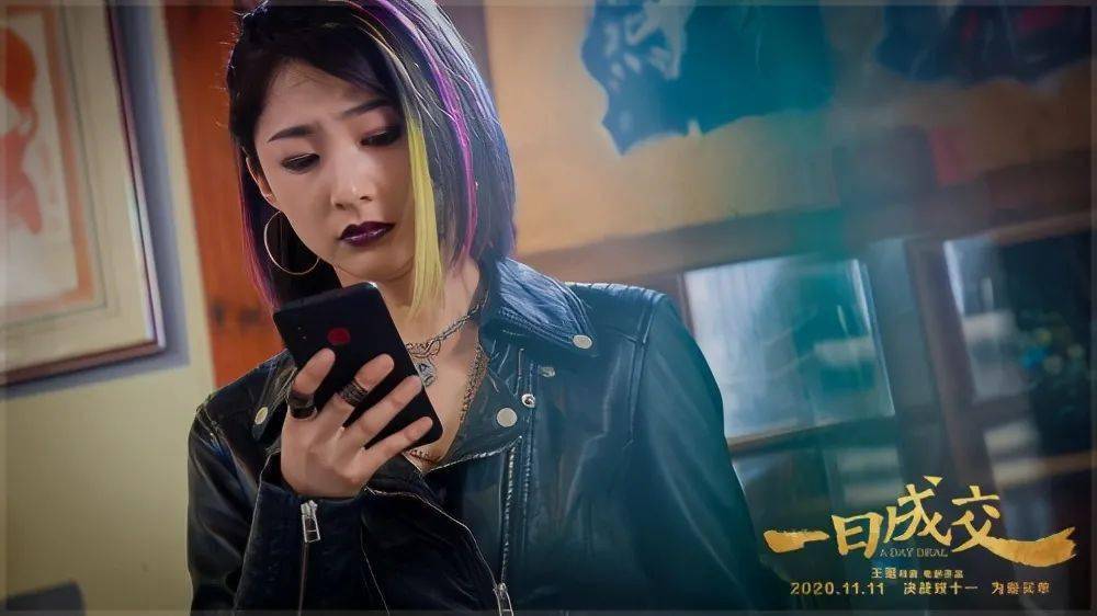 无论是悬疑电影《活死人追踪》中的精彩表现,还是《别了,拉斯维加斯》