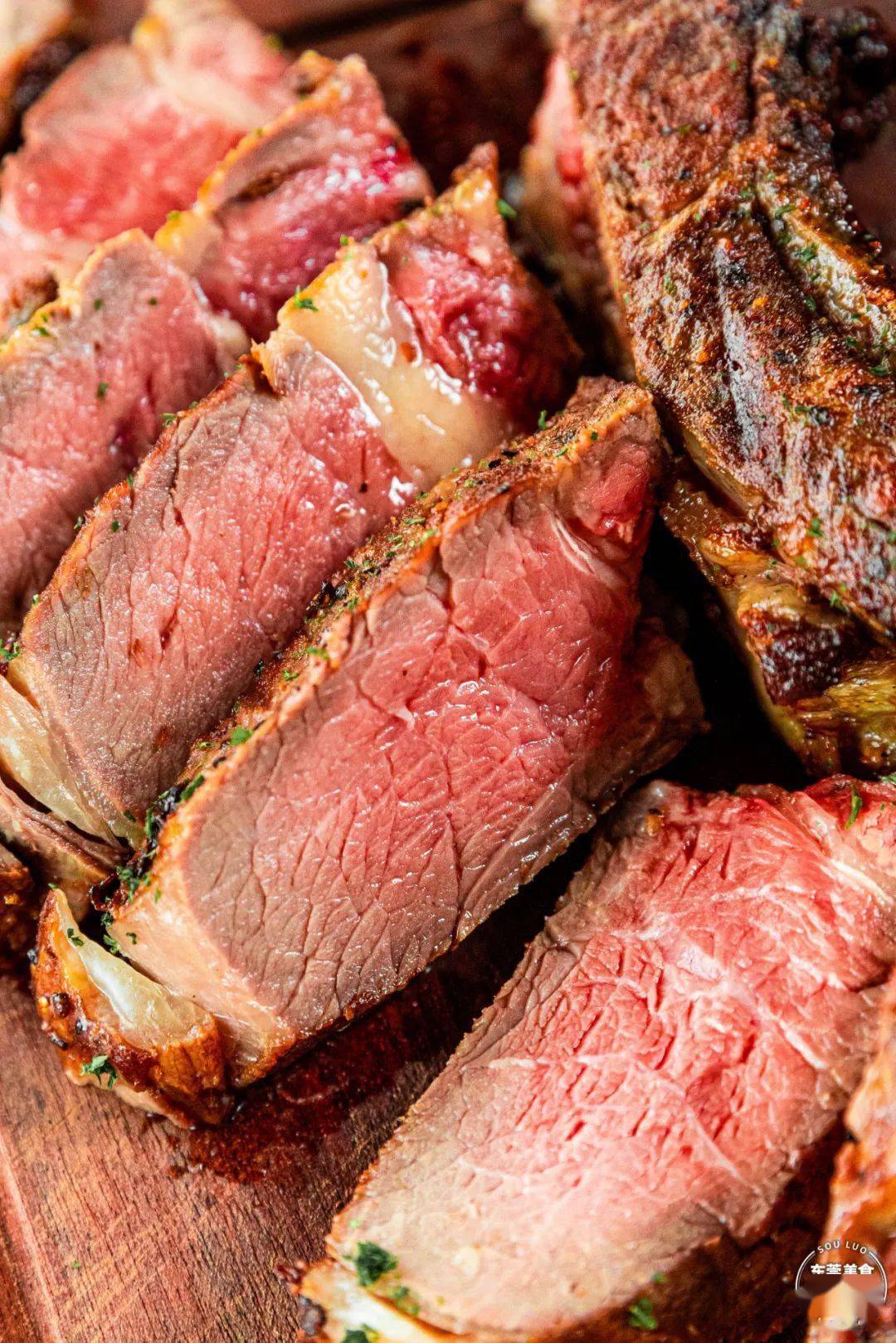 一口爆汁的石烧m2牛肉够厚够大直接飙出屏3折开抢