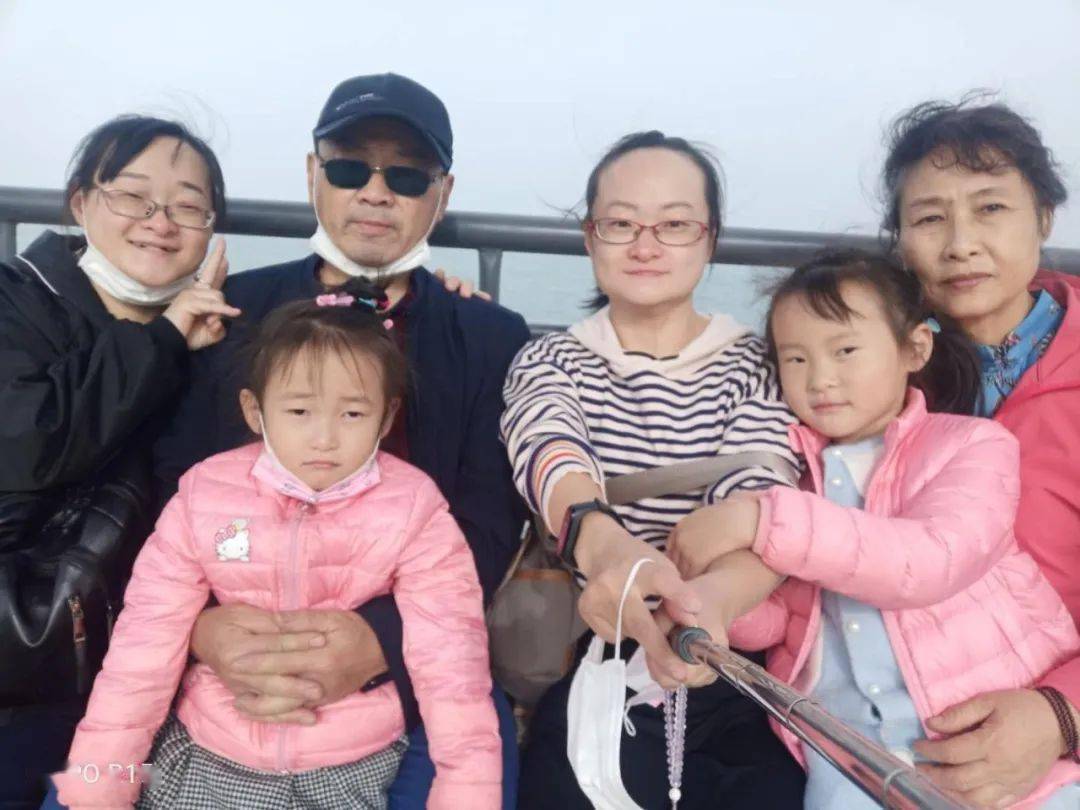 这位对公柜员还真有"n把刷子"_李芸