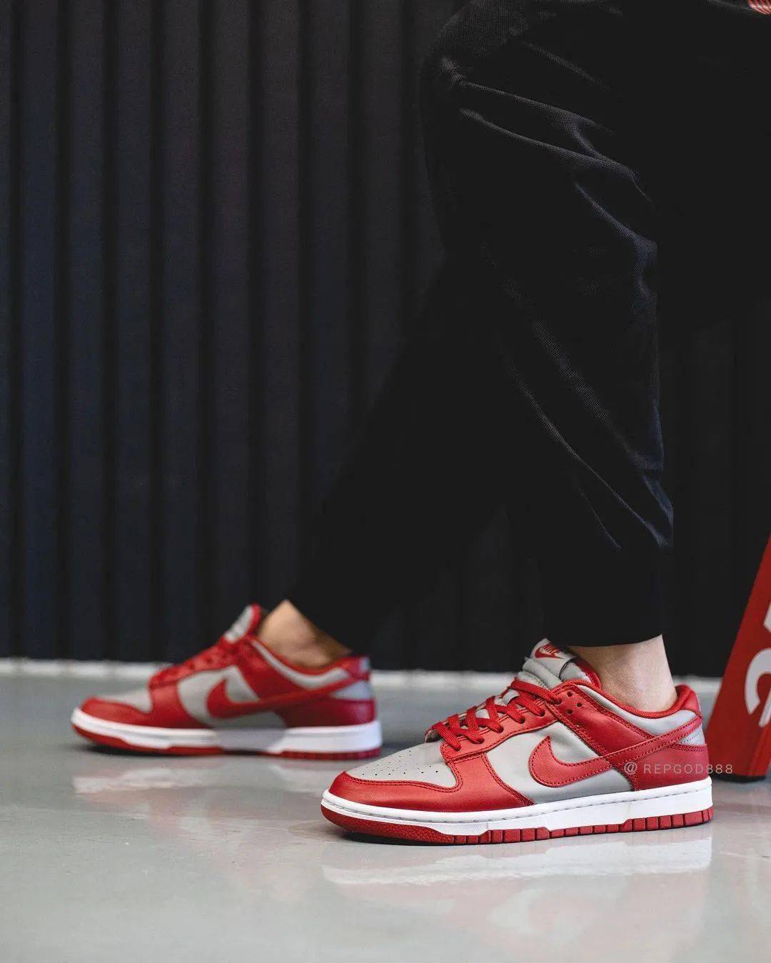 周杰伦同款ow x 耐克dunk联名"平替"曝光,限量发售确认!