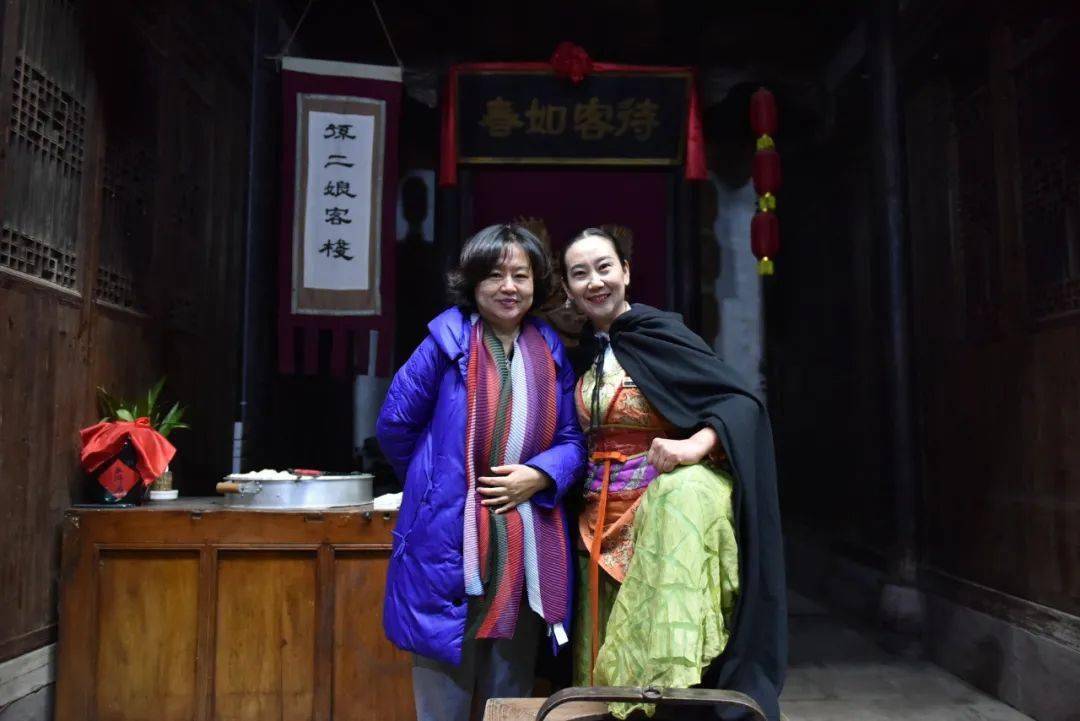 冯巩,牛群,鞠萍,唐爱国,竟然齐聚在菏泽这个地方!