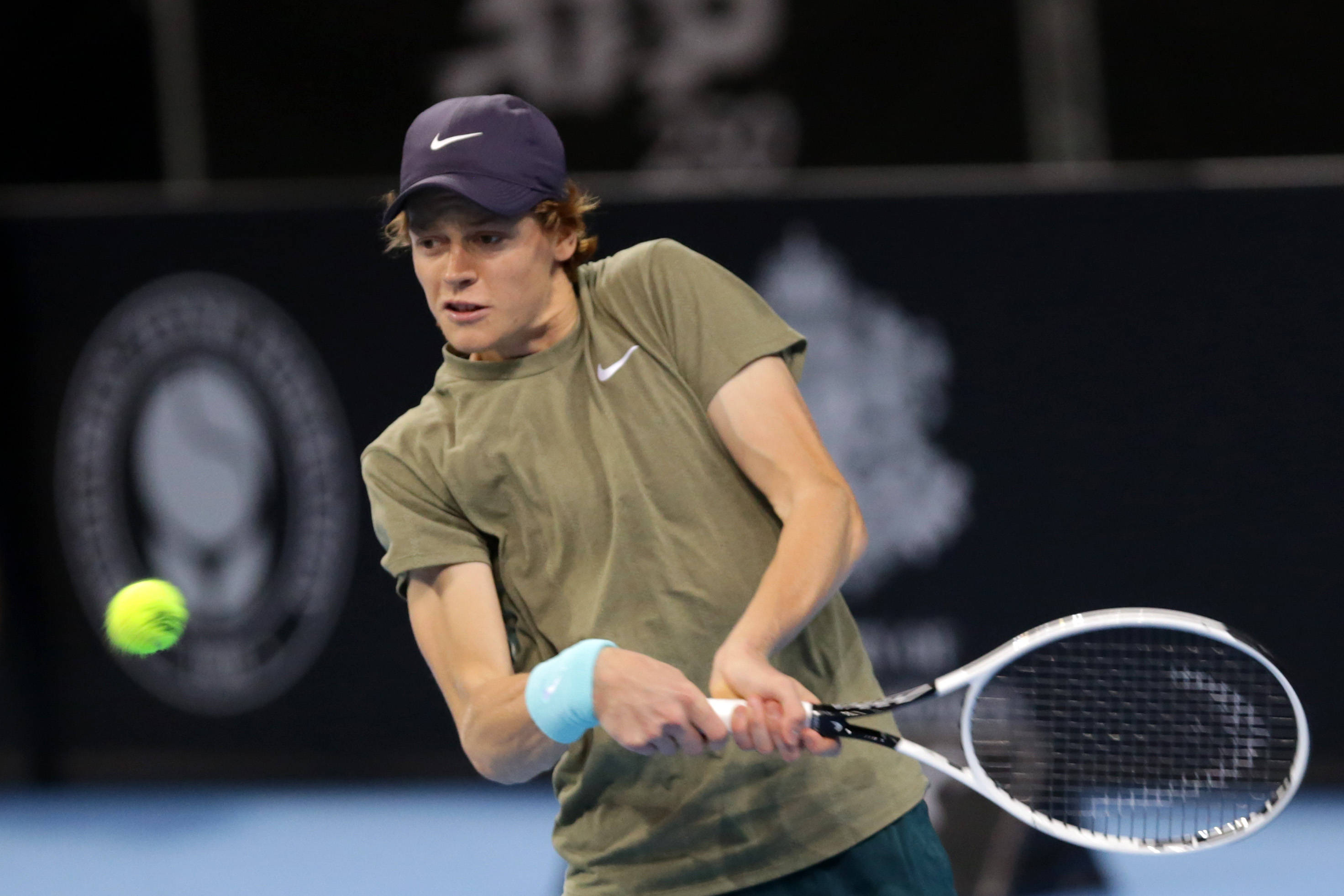 网球——atp索非亚公开赛:意大利选手辛纳夺冠