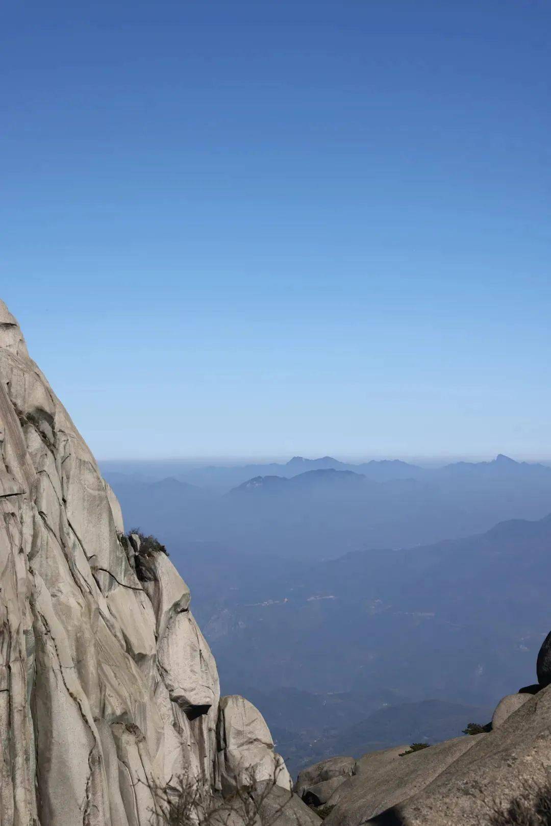 "天鹅之旅"再出发!百名武汉战疫英雄畅游天柱山